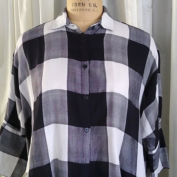 KATHERINE BARCLAY Montreal - Picture 2 of 10